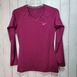 Nike Pro Women's Dri-Fit V-Neck Performance Shirt Pink Size Large.